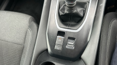 Nissan Qashqai 1.3 DiG-T MH N-Connecta 5dr Petrol Hatchback